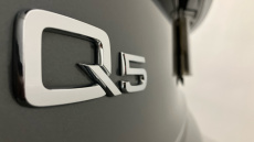 Audi Q5 40 TDI Quattro S Line 5dr S Tronic [Tech Pack Pro] Diesel Estate